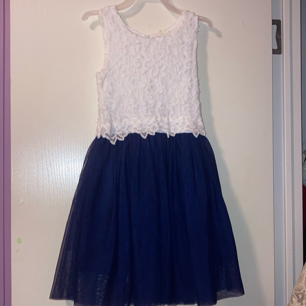 White and blue dress size 5